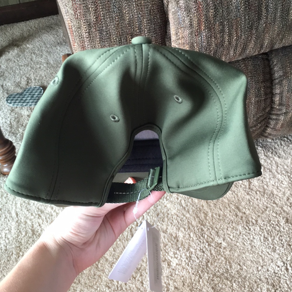 lululemon Baller Hat NWT BARG - Picture 3 of 4